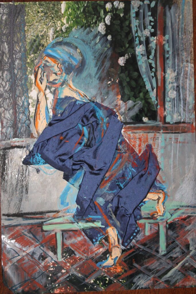 Frau am Fenster knieend